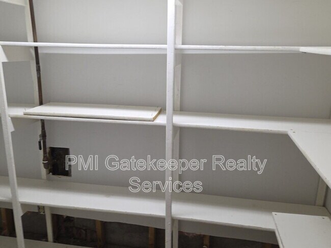 Building Photo - 9834 Chimney Sweep Ln