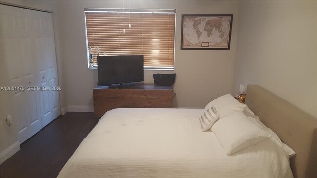 Building Photo - 5791 NW 116th Ave