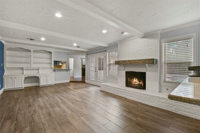 Building Photo - 3838 Glenheather Dr