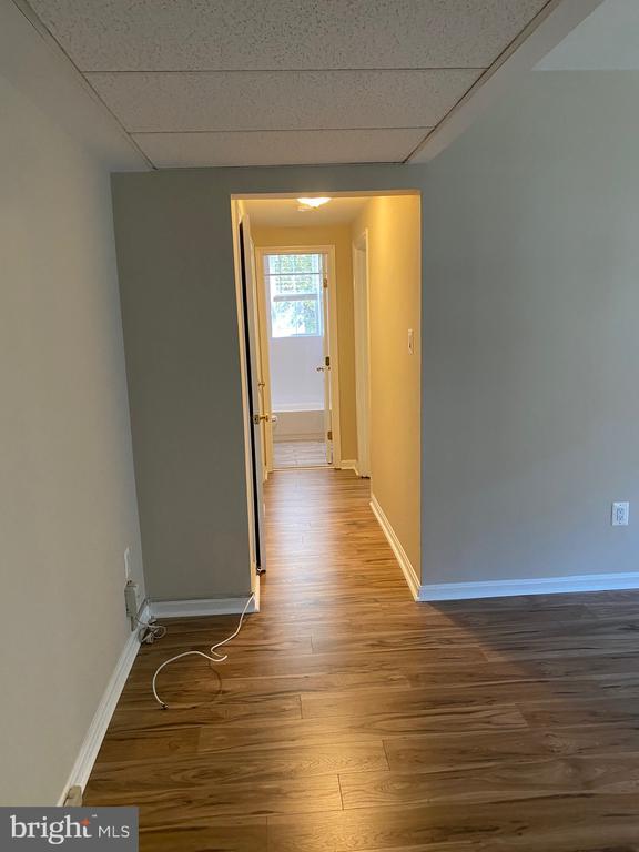 Building Photo - 1805 Key Blvd