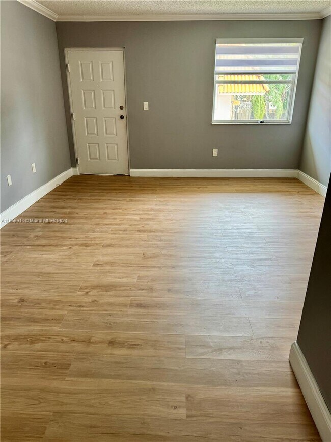 Building Photo - 7141 SW 129th Ave