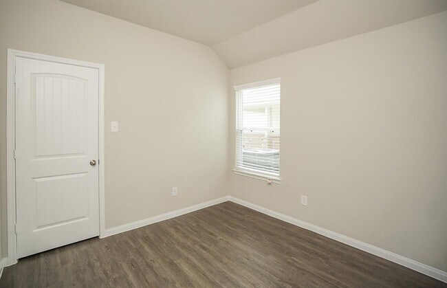 Building Photo - 3331 Rosselli Brush Dr