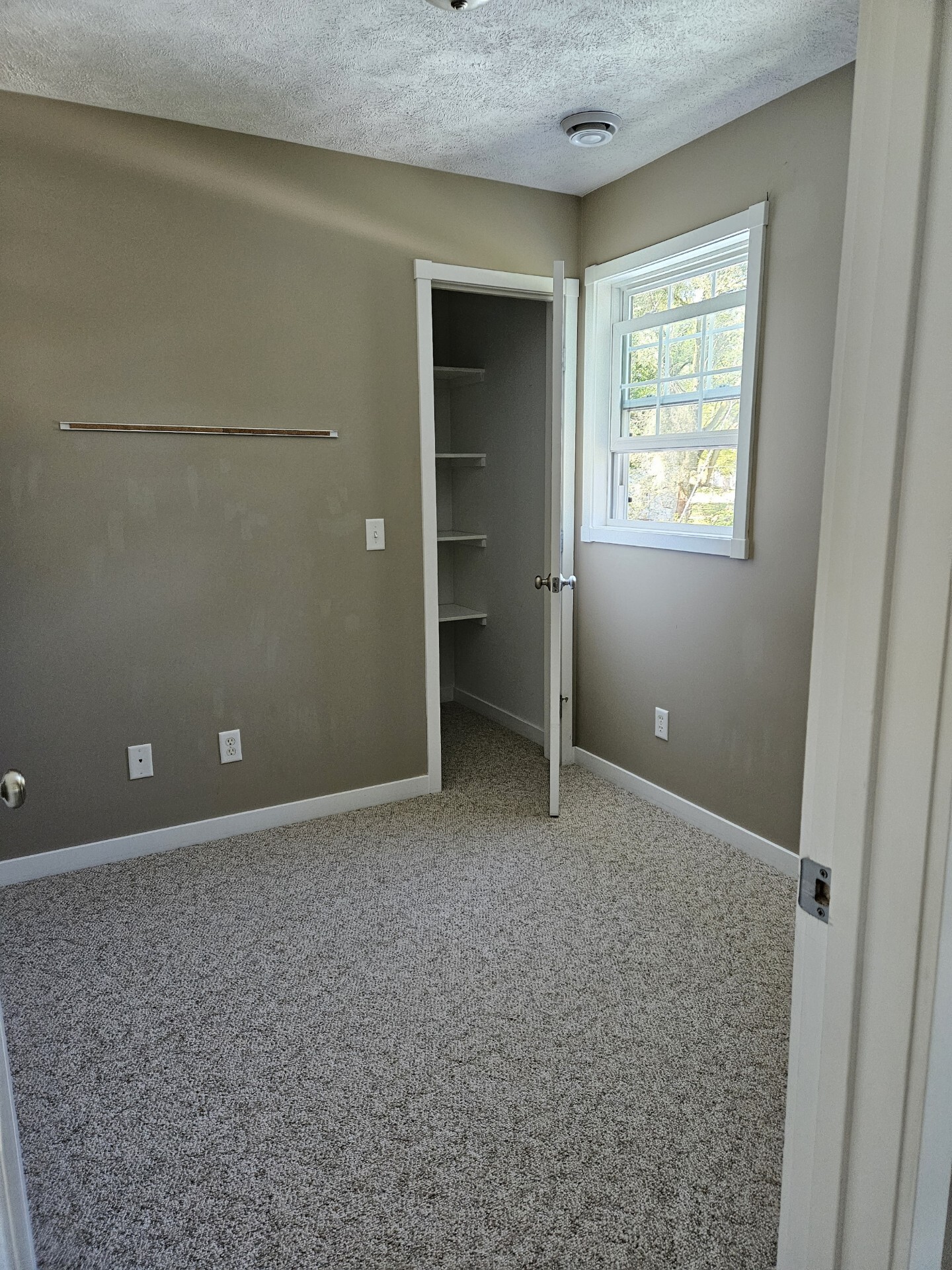 Bonus space - 316 W Main St