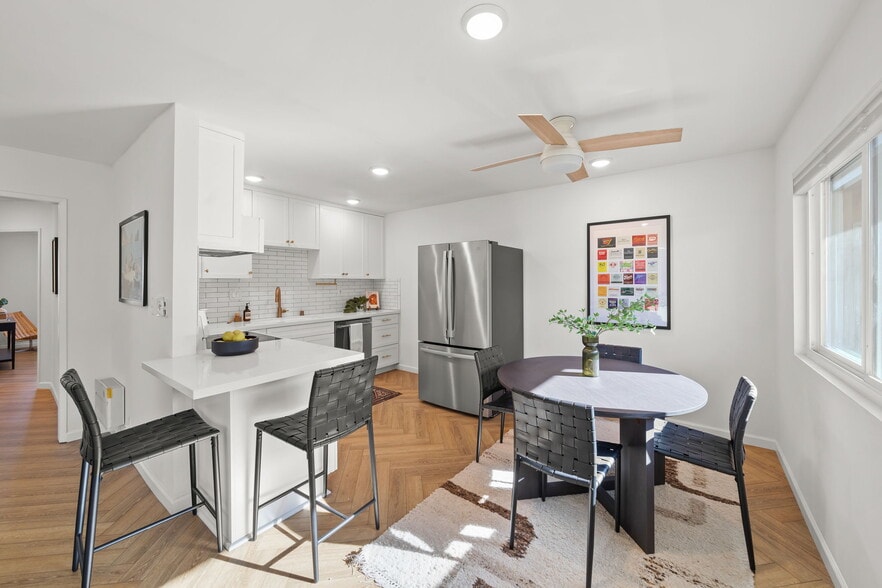 Building Photo - 345 Wisconsin Ave