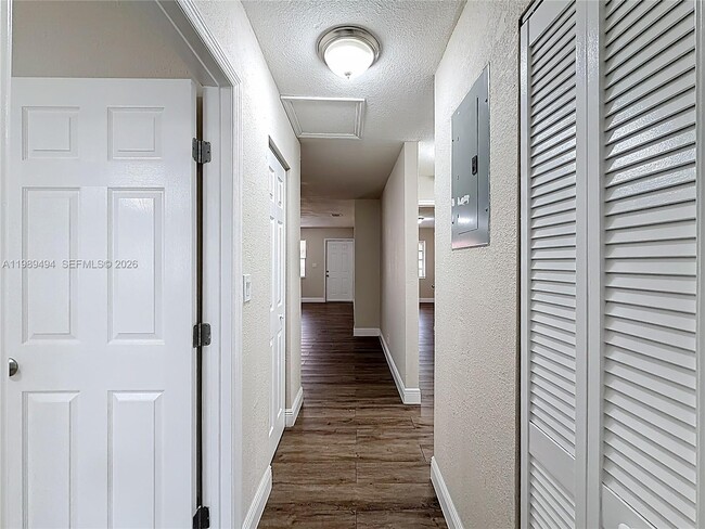 Building Photo - 1800 NW 52nd Ave