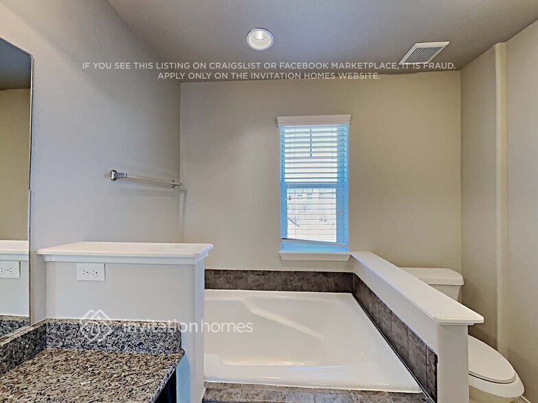 Building Photo - 6391 Wallowing Way