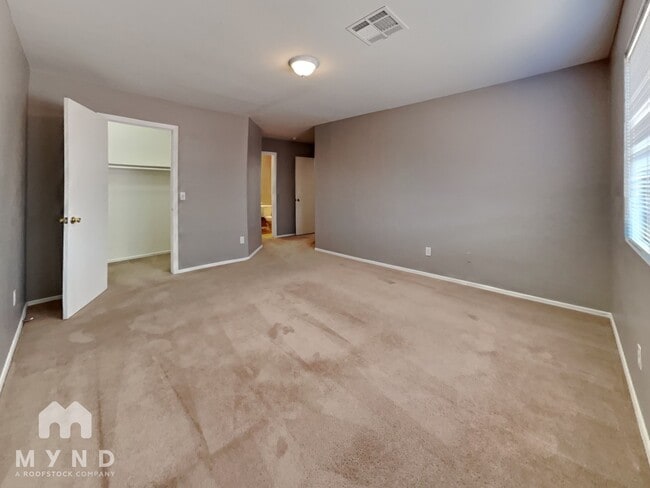 Building Photo - 15012 W Watson Ln