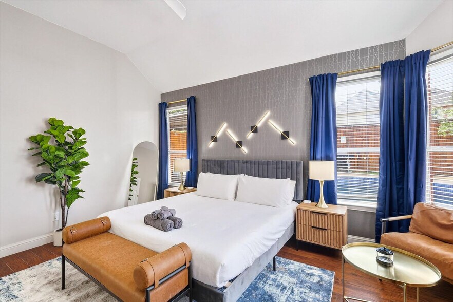 Building Photo - 5709 Courtney Cir