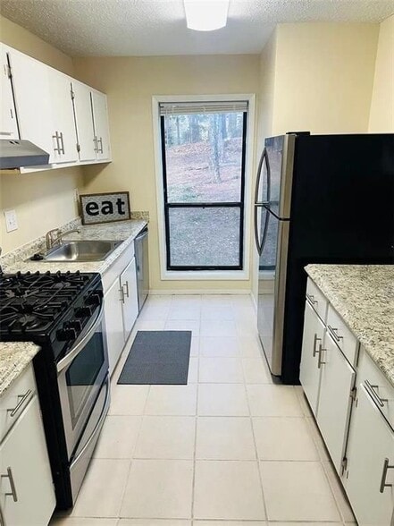 Building Photo - 3932 Cedar