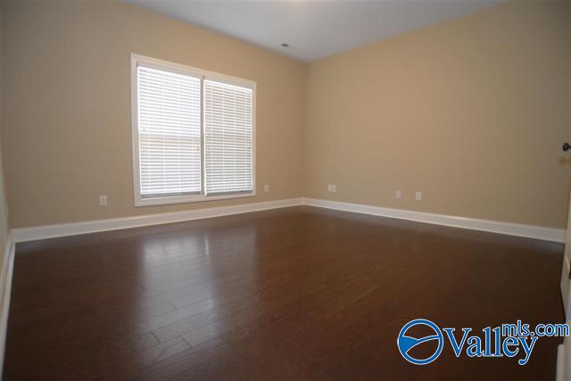 Building Photo - 15047 Lakeside Trail SW