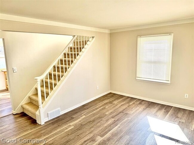 Building Photo - 18846 Poinciana