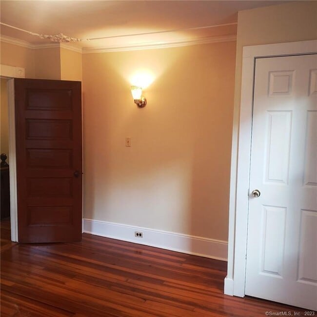 Building Photo - 58 Willington Ave