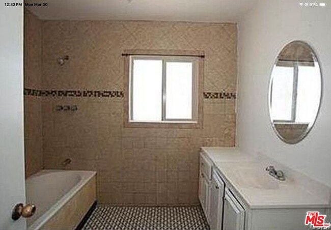Building Photo - 6537 W Northside Dr