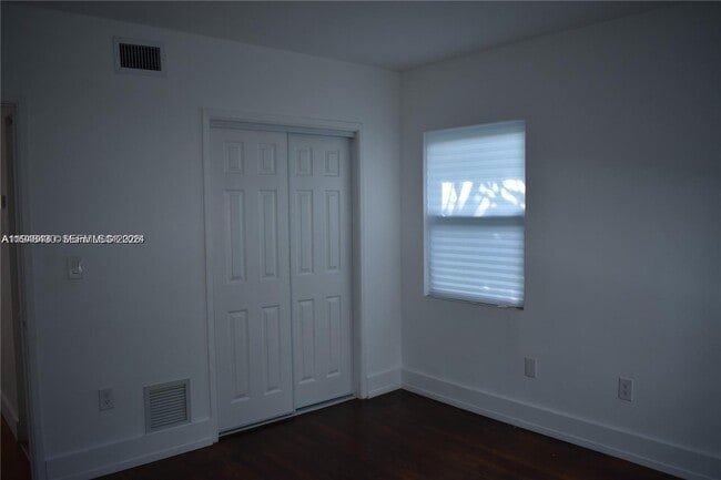 Building Photo - 9780 Bay Harbor Terrace