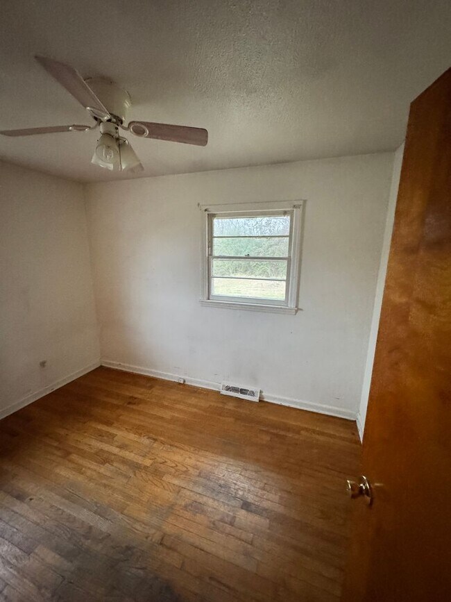 Building Photo - 3/1 House in Shelby, NC - still working on the house