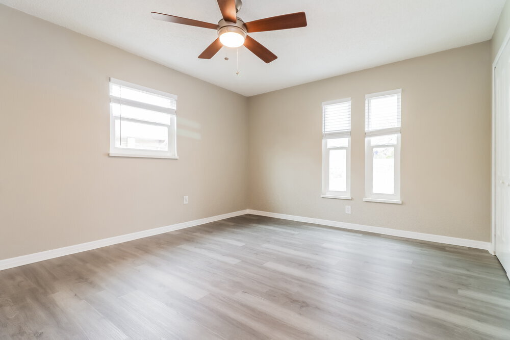 Building Photo - 12909 Walnut Tree Ln