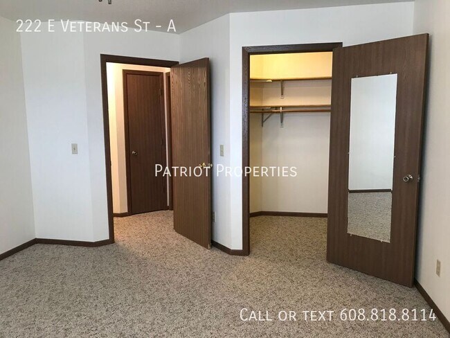 Building Photo - 222 E Veterans St