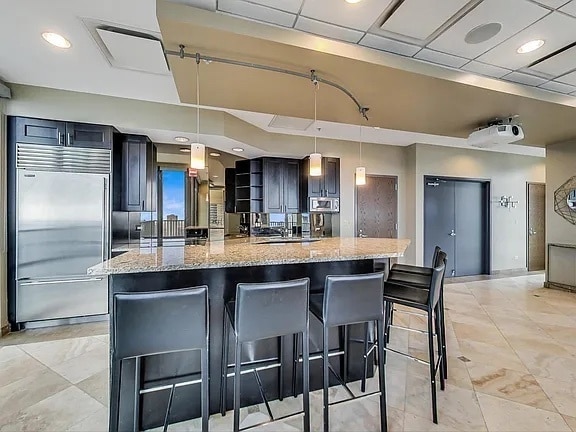 Building Photo - 2 E Erie St