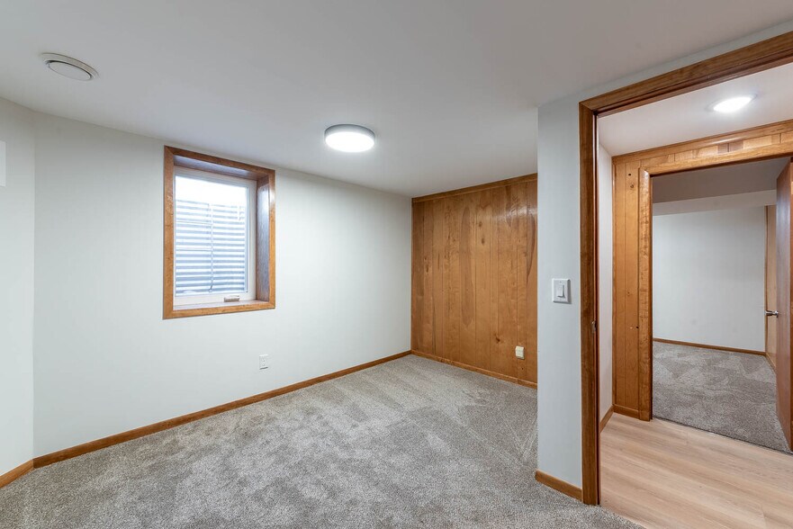 Building Photo - 113 Pfau St