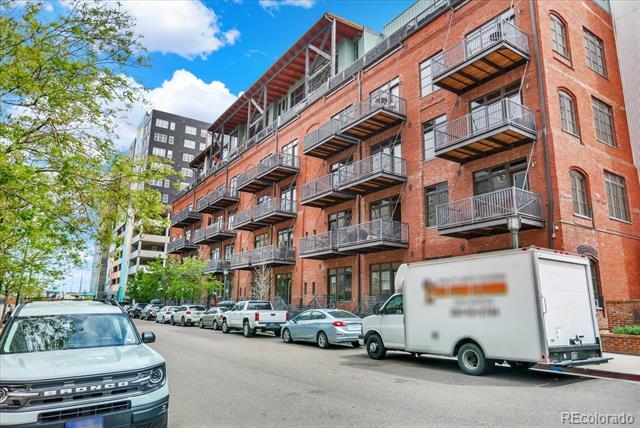 Building Photo - 2960 Inca St