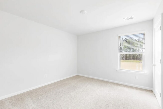 Building Photo - 201 N Lgt Wy