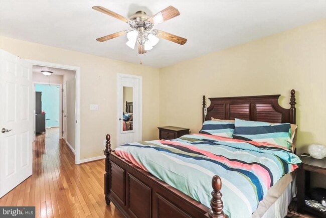 Building Photo - 3814 Woodlawn Ct