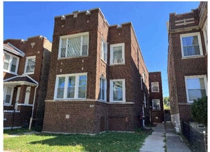 Building Photo - 7943 S Ada St