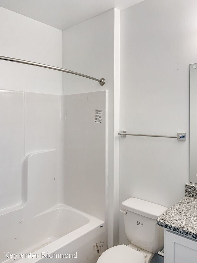 Building Photo - 2 br, 2 bath House - 106 W 12th Street UNIT A