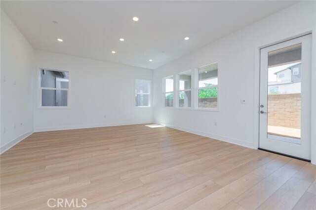 Building Photo - 100 Trask