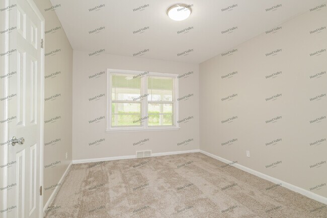 Building Photo - 8898 Boyce Pl