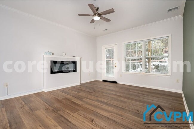 Building Photo - 1688 Fallowfield Ct