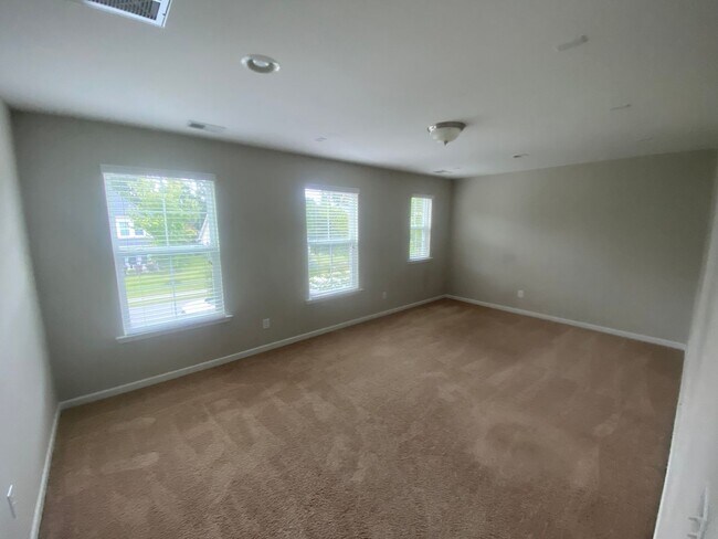 Building Photo - 4 Bedrooms 2.5 Baths in Richmond Hill, Available in 8/10/26!! Located in the sought-after Buckhea...