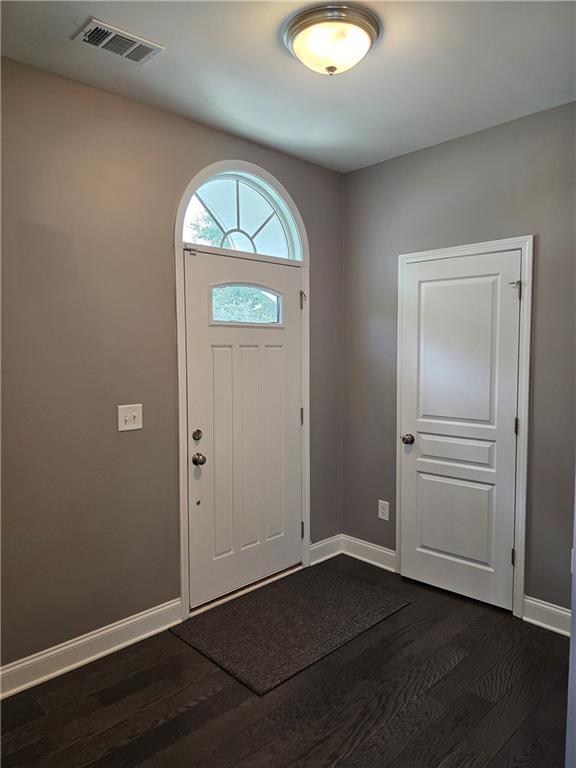 Building Photo - 3750 Thackary Dr
