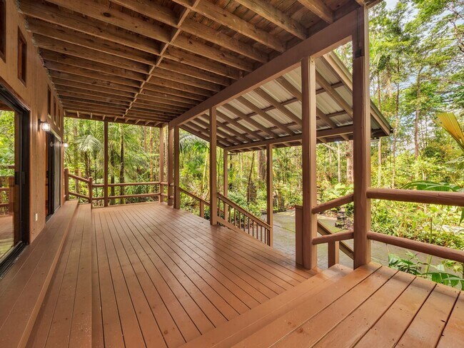 Building Photo - 3 bedrooms 2 bathroom with a large Loft for generational living + storage shed