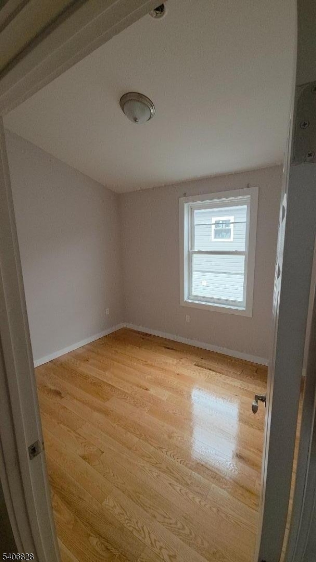 Building Photo - 10 Shaw Ave