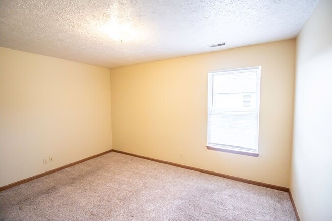 Building Photo - 2858/2860 Plaza Ct