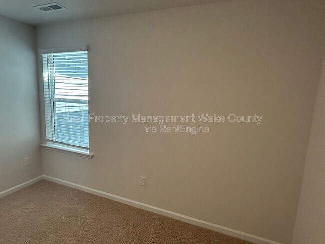 Building Photo - 8515 Beckett Chase Wy