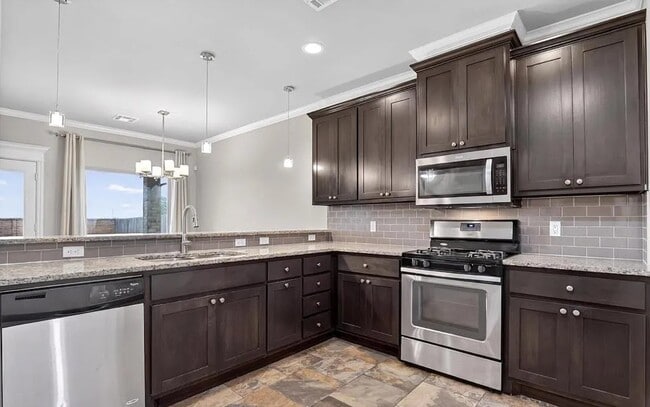Building Photo - 3433 NW 164th Terrace
