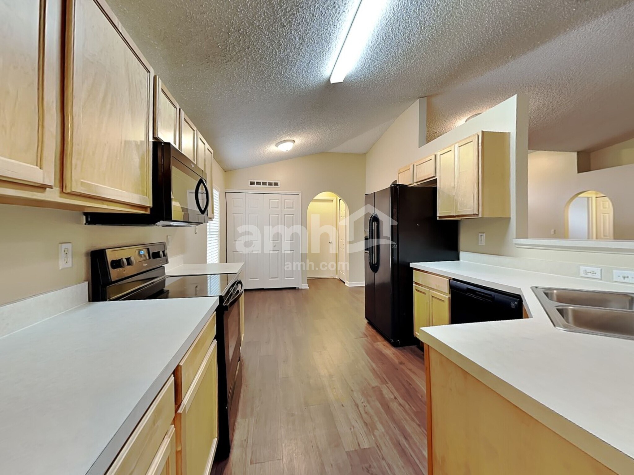 Building Photo - 7187 Rutland Ct