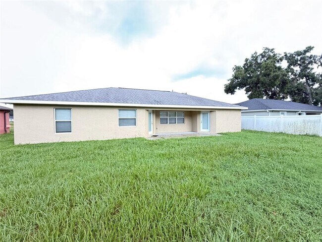 Building Photo - 4836 NW 45th Ct