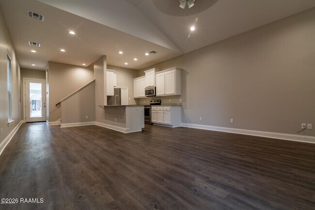 Building Photo - 111 Millie Park Dr