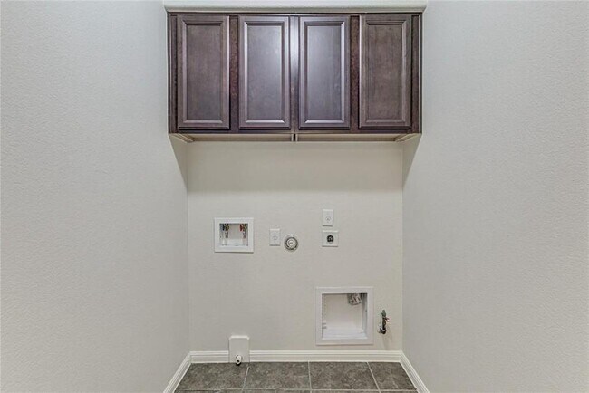 Building Photo - 14001 Avery Ranch Blvd