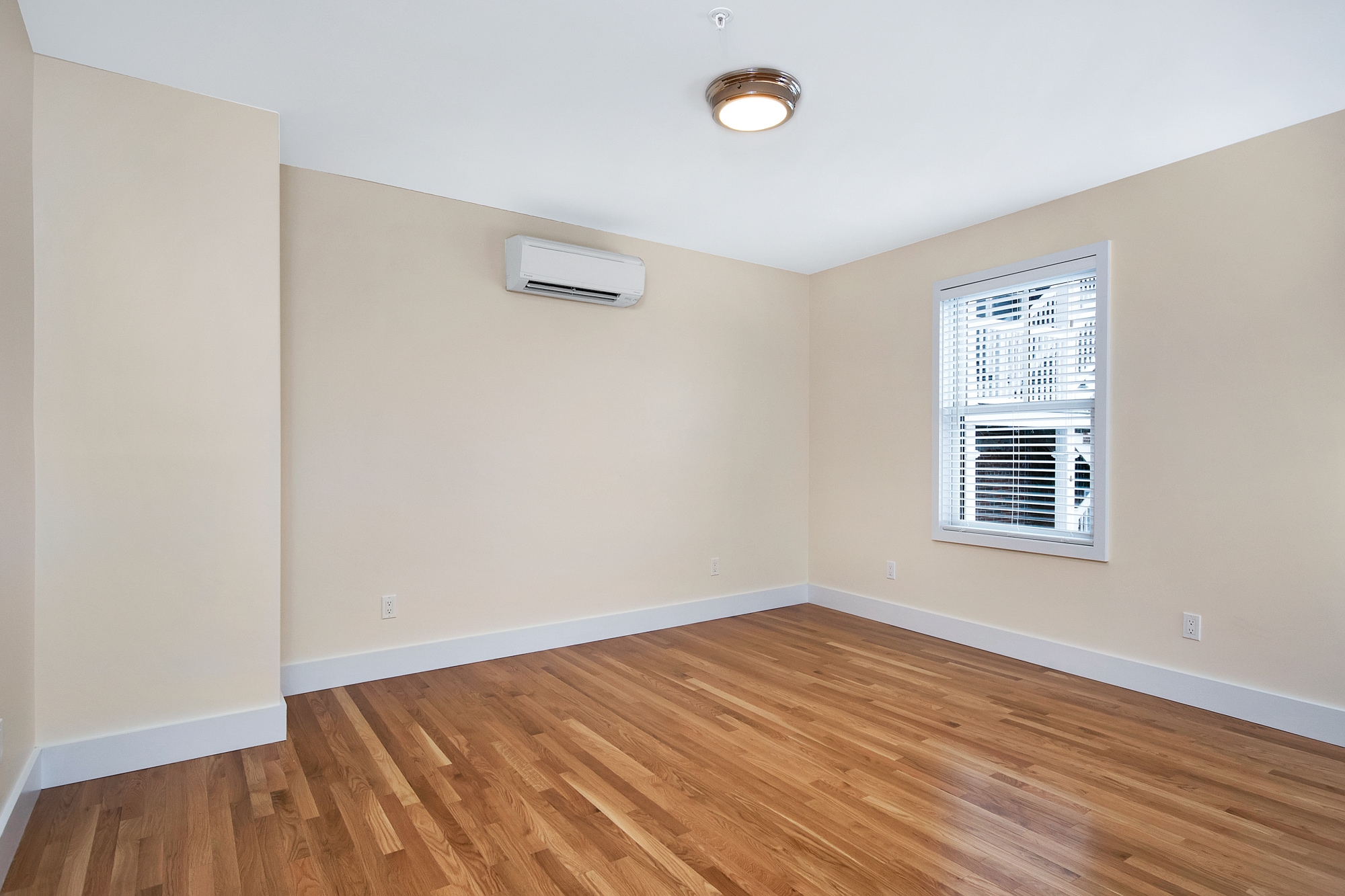 Bedroom - 223 Cumberland Ave