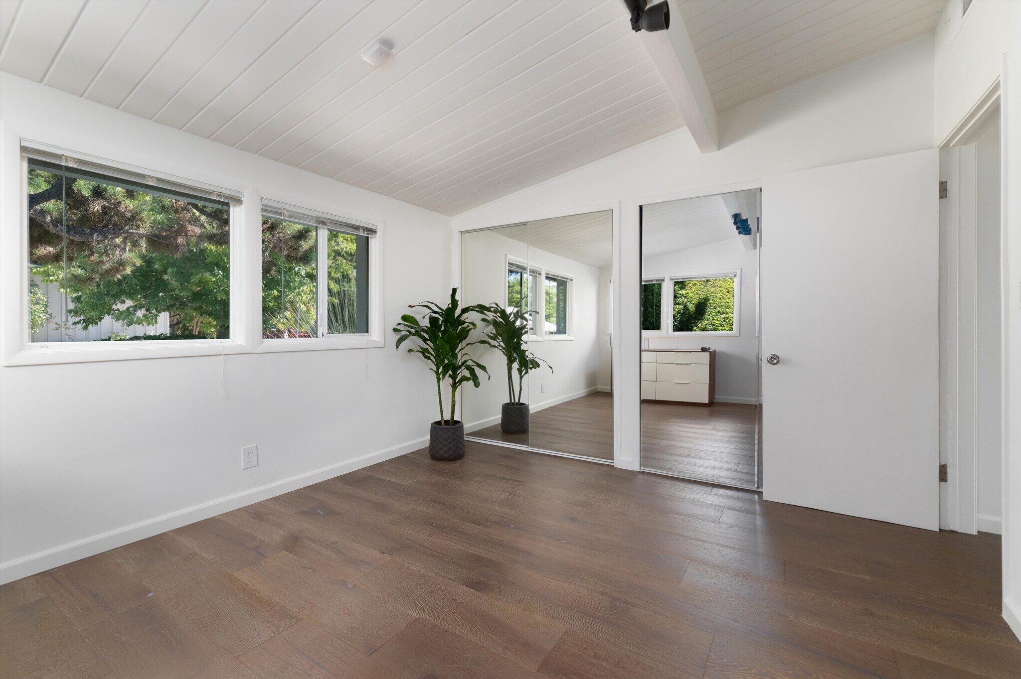 Building Photo - 15355 Stonewood Ter