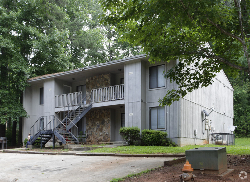 Primary Photo - Carlton Ford Apartments