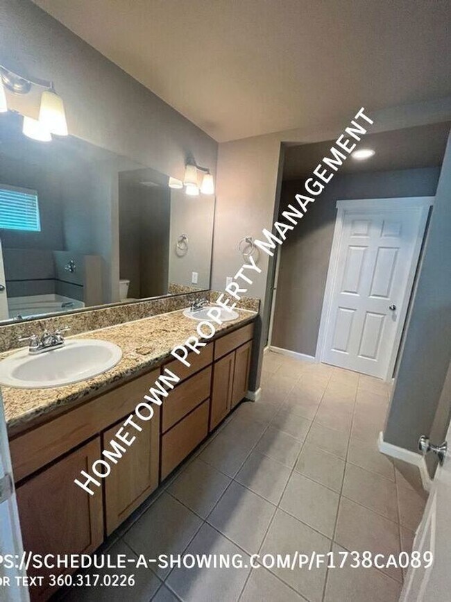 Building Photo - 7011 Prism St SE