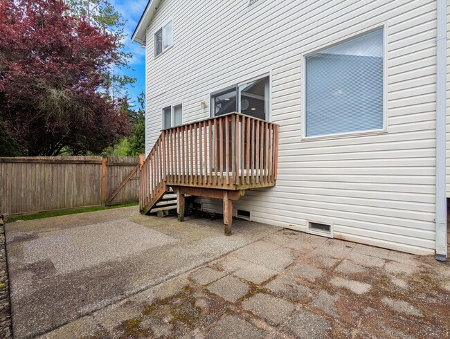 Building Photo - Beautiful 3bd/2.5bth home in Lake Stevens ...