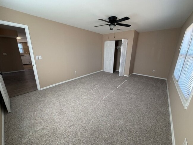 Building Photo - Burlington