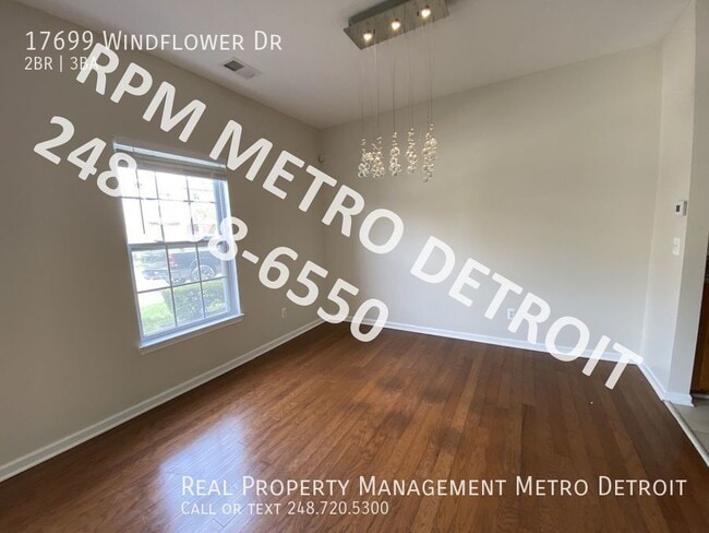 Building Photo - Beautiful Condo with Great Location,