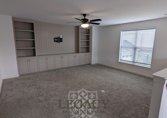 Building Photo - 7276 Ludlow Dr